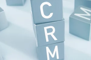 Whatโs the Top-Rated CRM with Project Tracking Tools?