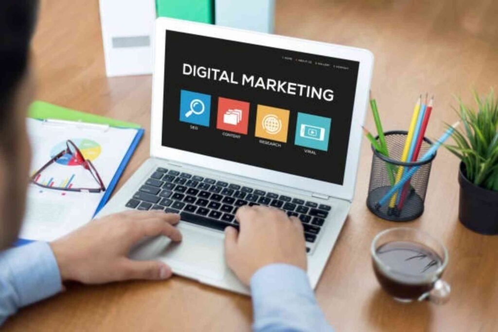 Ways to Make Money Using Digital Marketing