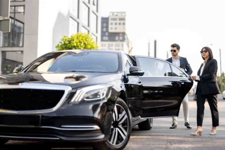 Why Choose A Luxury Chauffeur Service In Dubai