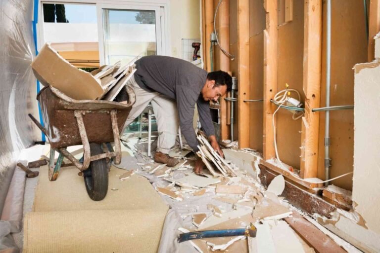 Professional House Demolition Services in Smyrna